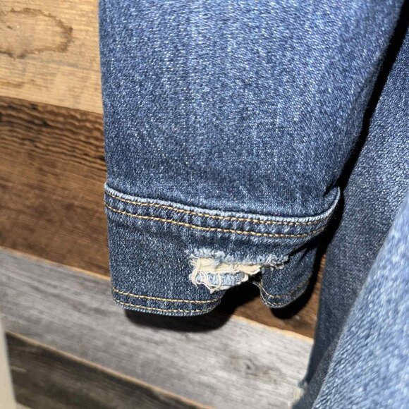 TORRID WOMEN LONG LENGTH JEAN JACKET DISTRUCTIVE - Picture 7 of 8